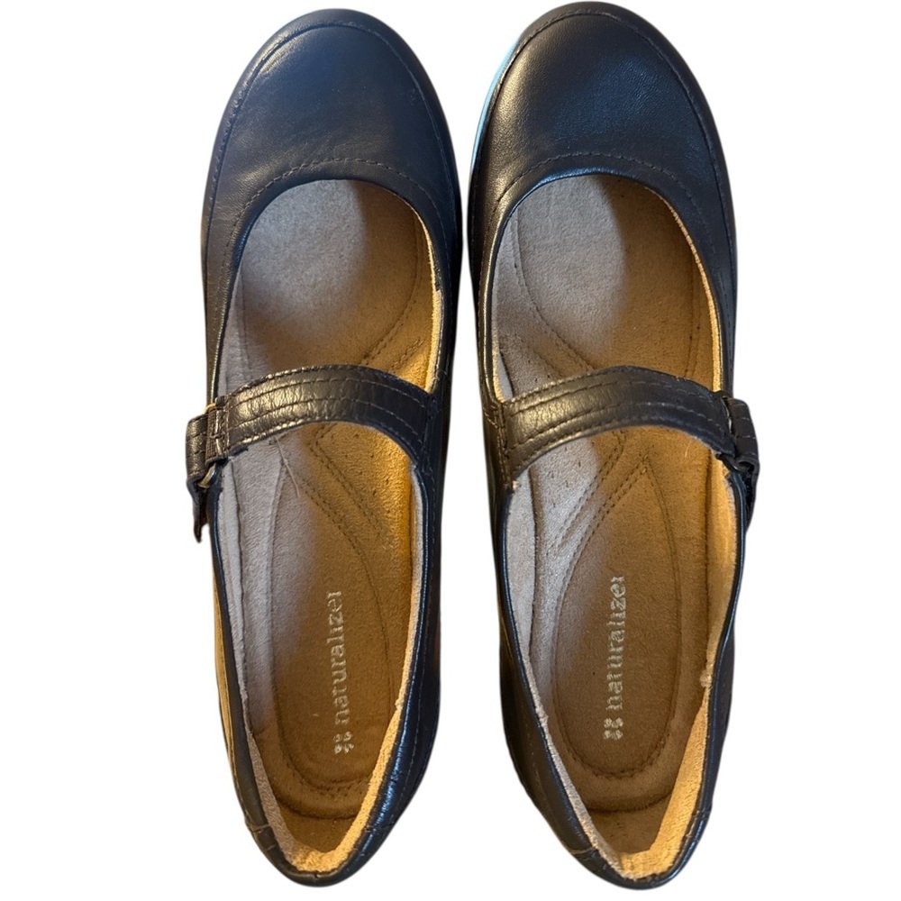 Naturalizer Brown Leather Mary Jane Comfort Heels 1.5” Low Heel Work Shoes 9.5M - Picture 2 of 11